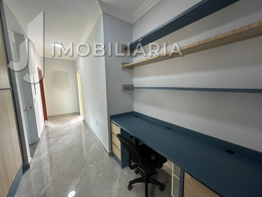 Casa Residencial para venda no Sao Joao do Rio Vermelho em Florianopolis com 375m² por R$ 1.700.000,00