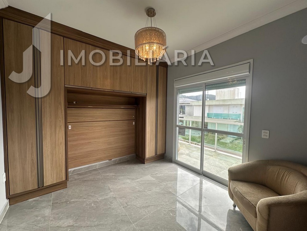 Casa Residencial para venda no Sao Joao do Rio Vermelho em Florianopolis com 375m² por R$ 1.700.000,00