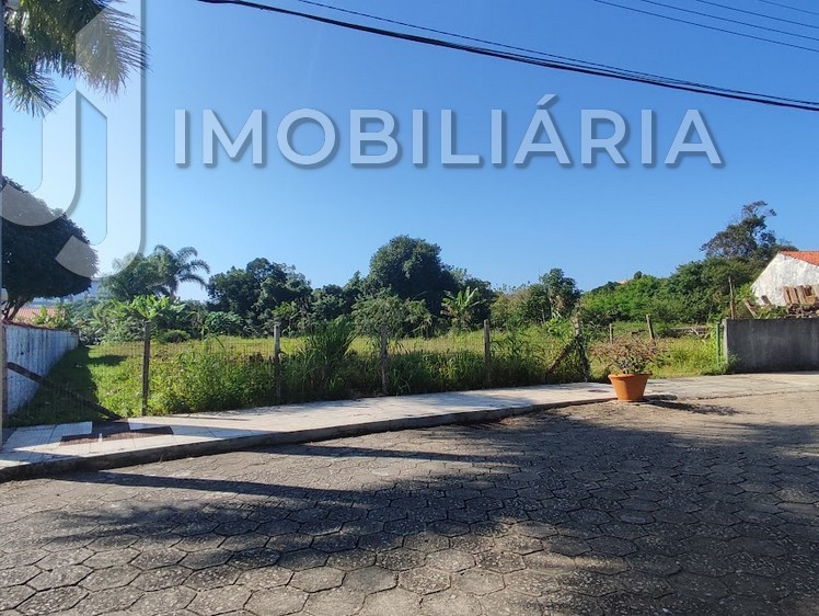 Terreno para venda no Ingleses do Rio Vermelho em Florianopolis com 1.111,57m² por R$ 1.000.000,00 Terreno para venda no Ingleses do Rio Vermelho em Florianopolis com 1.111,57m² por R$ 1.000.000,00