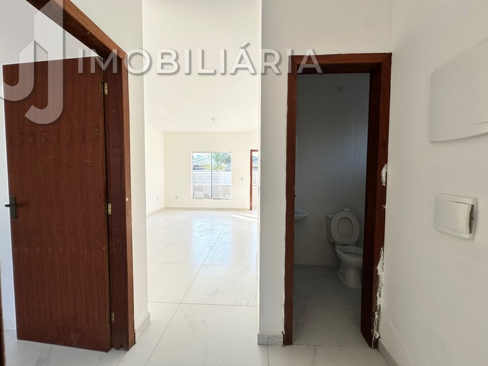 Casa Residencial para venda no Sao Joao do Rio Vermelho em Florianopolis com 210m² por R$ 360.000,00