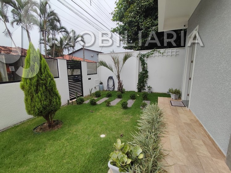 Casa Residencial para venda no Ingleses do Rio Vermelho em Florianopolis com 240m² por R$ 1.200.000,00 Casa Residencial para venda no Ingleses do Rio Vermelho em Florianopolis com 240m² por R$ 1.200.000,00