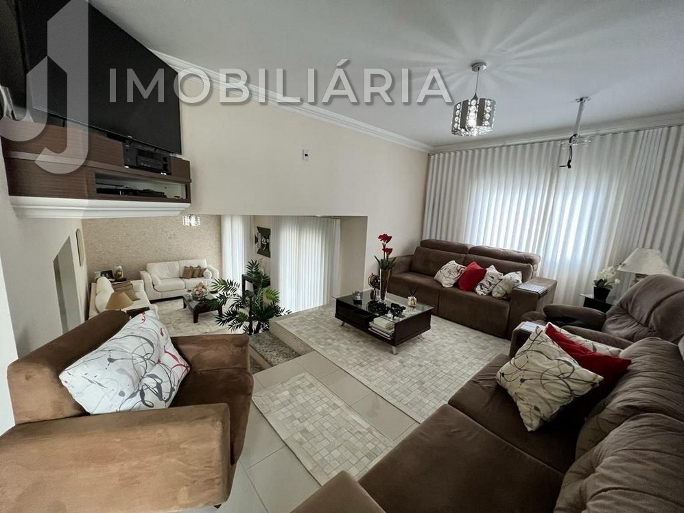 Casa Residencial para venda no Barreiros em Sao Jose com 525m² por R$ 2.698.000,00 Casa Residencial para venda no Barreiros em Sao Jose com 525m² por R$ 2.698.000,00