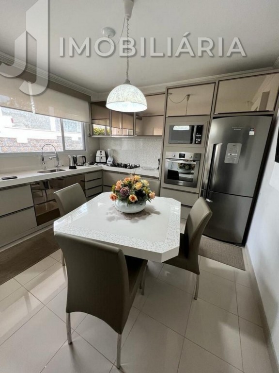 Casa Residencial para venda no Barreiros em Sao Jose com 525m² por R$ 2.698.000,00 Casa Residencial para venda no Barreiros em Sao Jose com 525m² por R$ 2.698.000,00