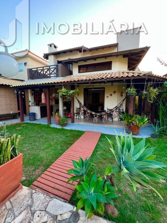 Casa Residencial para venda no Ingleses do Rio Vermelho em Florianopolis com 342m² por R$ 2.014.000,00 Casa Residencial para venda no Ingleses do Rio Vermelho em Florianopolis com 342m² por R$ 2.014.000,00