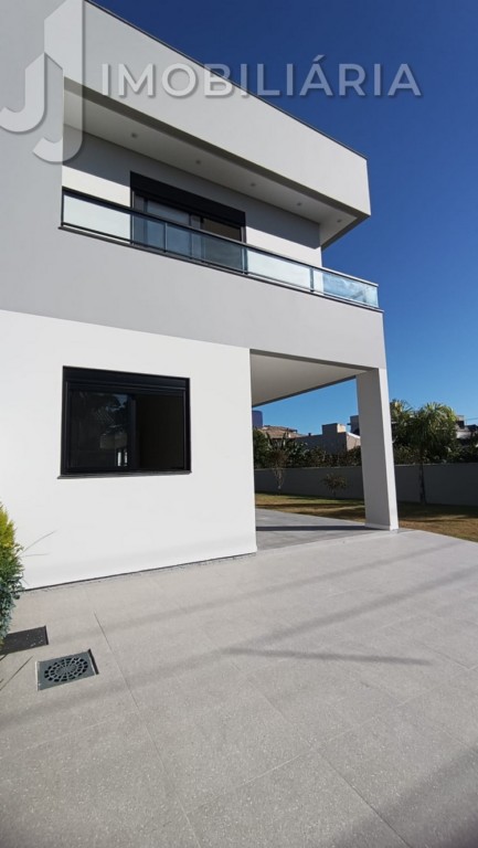Casa Residencial para venda no Ingleses do Rio Vermelho em Florianopolis com 540m² por R$ 2.200.000,00