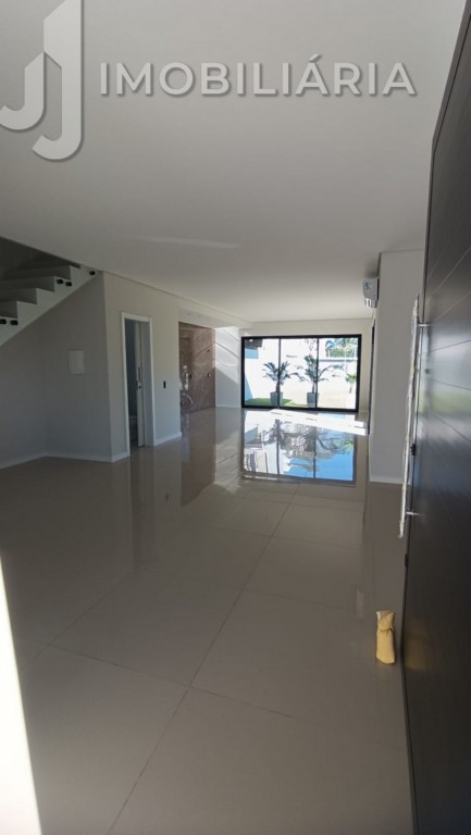 Casa Residencial para venda no Ingleses do Rio Vermelho em Florianopolis com 540m² por R$ 2.200.000,00