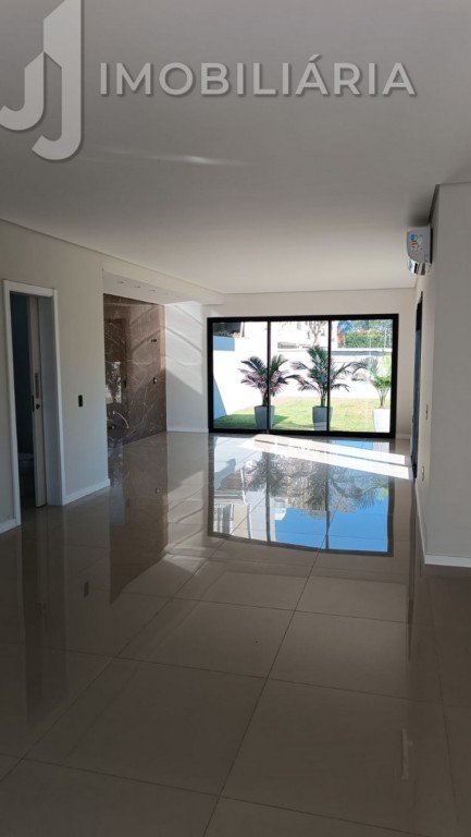 Casa Residencial para venda no Ingleses do Rio Vermelho em Florianopolis com 540m² por R$ 2.200.000,00