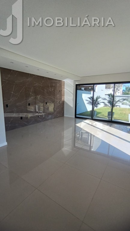 Casa Residencial para venda no Ingleses do Rio Vermelho em Florianopolis com 540m² por R$ 2.200.000,00