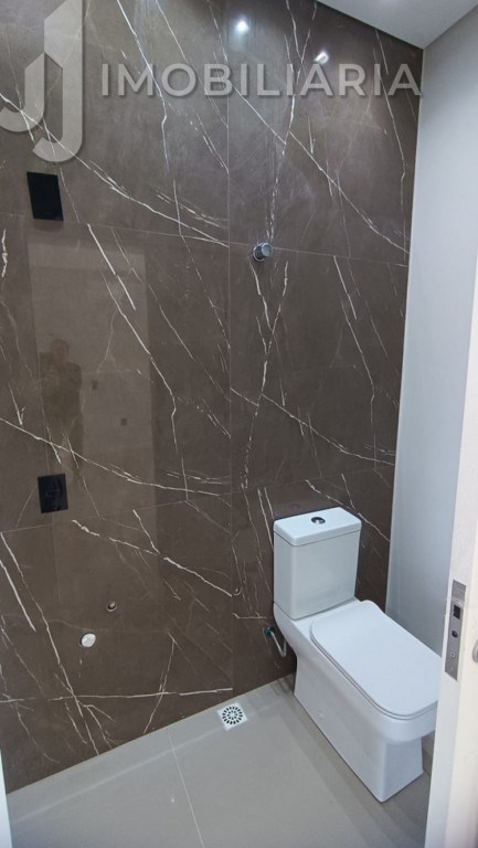 Casa Residencial para venda no Ingleses do Rio Vermelho em Florianopolis com 540m² por R$ 2.200.000,00