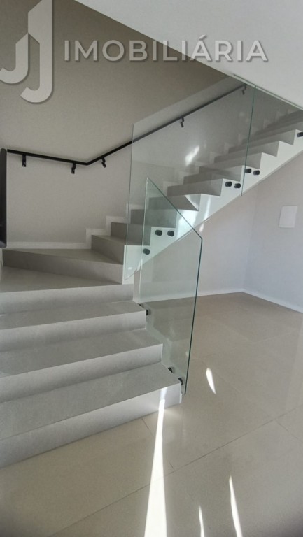 Casa Residencial para venda no Ingleses do Rio Vermelho em Florianopolis com 540m² por R$ 2.200.000,00