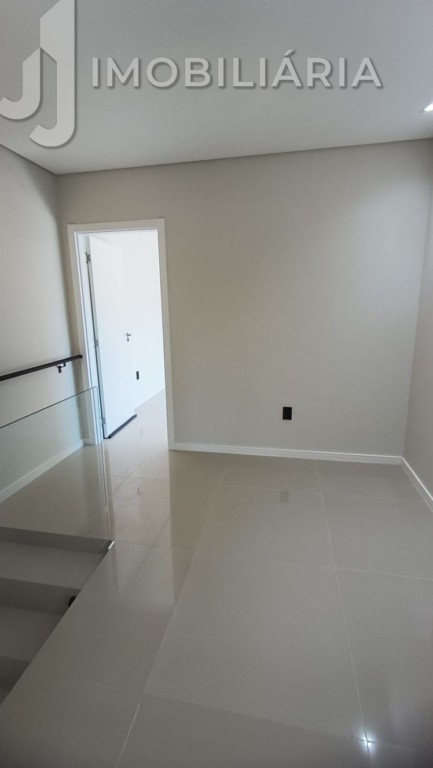 Casa Residencial para venda no Ingleses do Rio Vermelho em Florianopolis com 540m² por R$ 2.200.000,00