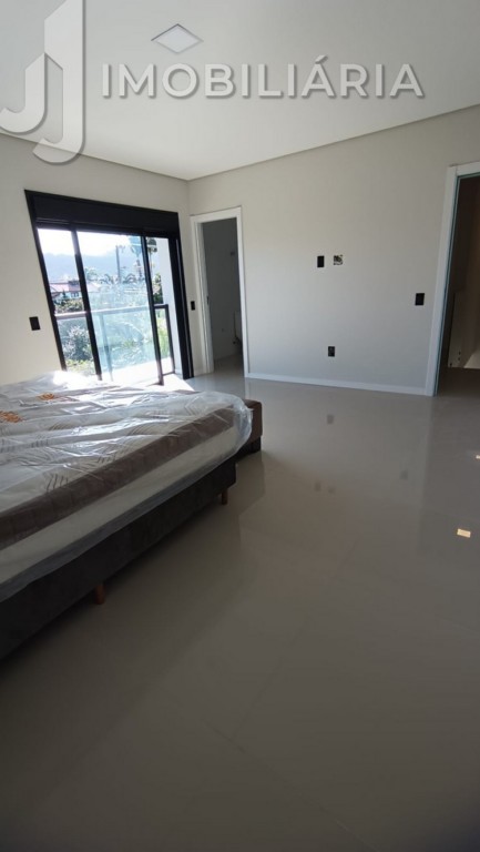 Casa Residencial para venda no Ingleses do Rio Vermelho em Florianopolis com 540m² por R$ 2.200.000,00