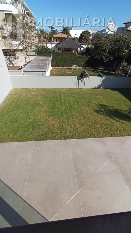 Casa Residencial para venda no Ingleses do Rio Vermelho em Florianopolis com 540m² por R$ 2.200.000,00