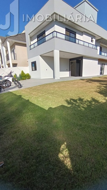Casa Residencial para venda no Ingleses do Rio Vermelho em Florianopolis com 540m² por R$ 2.200.000,00