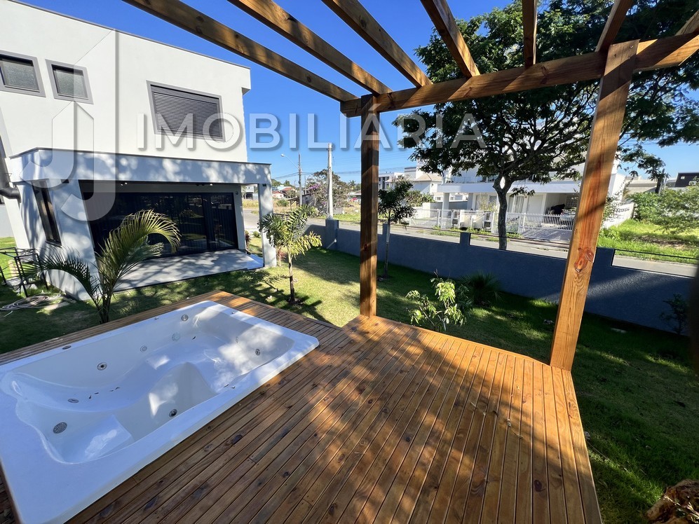 Casa Residencial para venda no Cachoeira do Bom Jesus em Florianopolis com 386,88m² por R$ 1.999.000,00 Casa Residencial para venda no Cachoeira do Bom Jesus em Florianopolis com 386,88m² por R$ 1.999.000,00