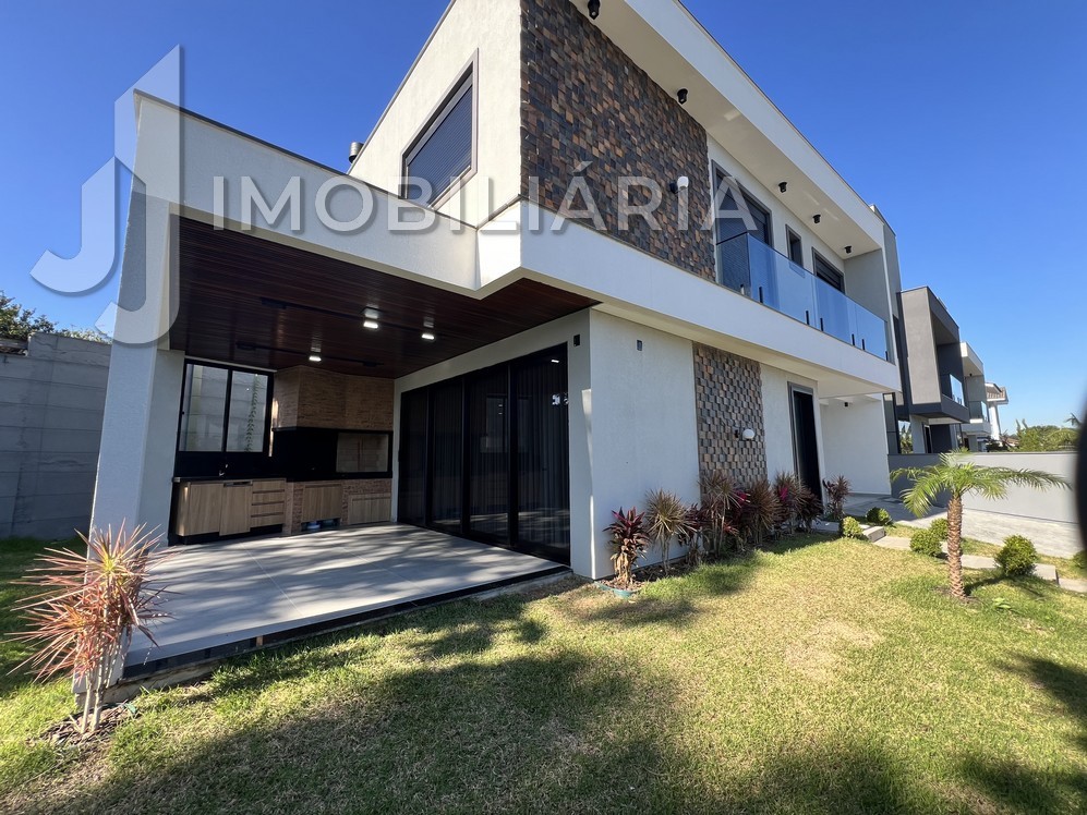Casa Residencial para venda no Cachoeira do Bom Jesus em Florianopolis com 386,88m² por R$ 1.999.000,00 Casa Residencial para venda no Cachoeira do Bom Jesus em Florianopolis com 386,88m² por R$ 1.999.000,00