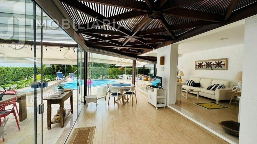 Casa Residencial para venda no Jurere Internacional em Florianopolis com 790m² por R$ 6.195.000,00 Casa Residencial para venda no Jurere Internacional em Florianopolis com 790m² por R$ 6.195.000,00