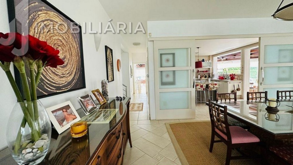 Casa Residencial para venda no Jurere Internacional em Florianopolis com 790m² por R$ 6.195.000,00 Casa Residencial para venda no Jurere Internacional em Florianopolis com 790m² por R$ 6.195.000,00