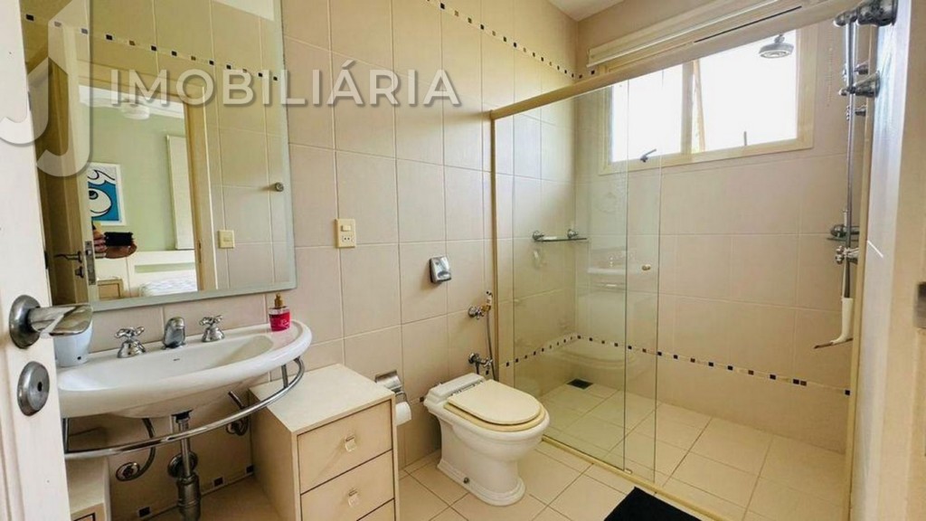 Casa Residencial para venda no Jurere Internacional em Florianopolis com 790m² por R$ 6.195.000,00 Casa Residencial para venda no Jurere Internacional em Florianopolis com 790m² por R$ 6.195.000,00