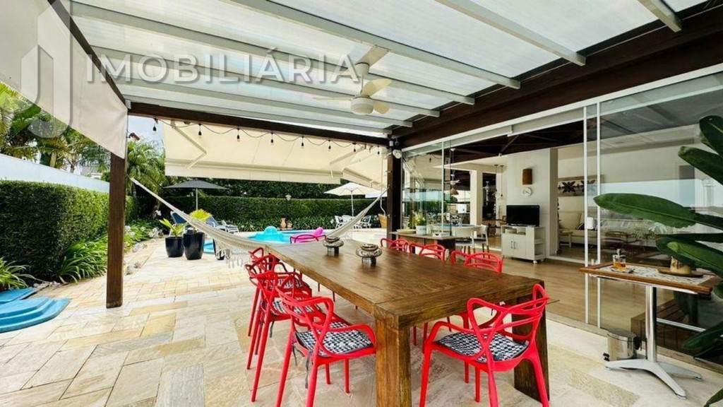 Casa Residencial para venda no Jurere Internacional em Florianopolis com 790m² por R$ 6.195.000,00 Casa Residencial para venda no Jurere Internacional em Florianopolis com 790m² por R$ 6.195.000,00