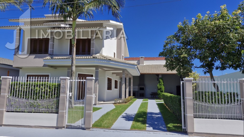 Casa Residencial para venda no Ingleses do Rio Vermelho em Florianopolis com 400m² por R$ 1.380.000,00 Casa Residencial para venda no Ingleses do Rio Vermelho em Florianopolis com 400m² por R$ 1.380.000,00