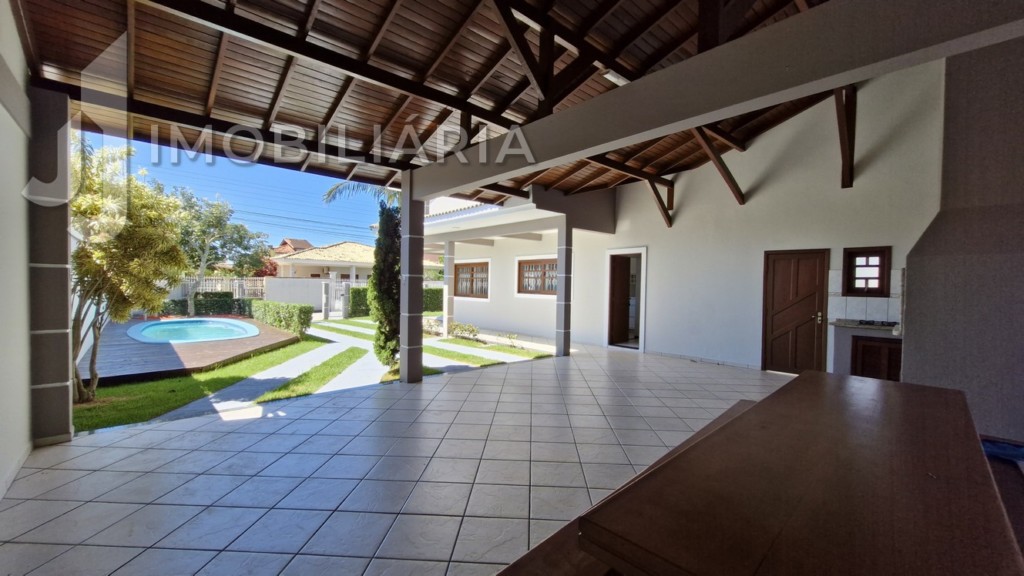 Casa Residencial para venda no Ingleses do Rio Vermelho em Florianopolis com 400m² por R$ 1.380.000,00 Casa Residencial para venda no Ingleses do Rio Vermelho em Florianopolis com 400m² por R$ 1.380.000,00