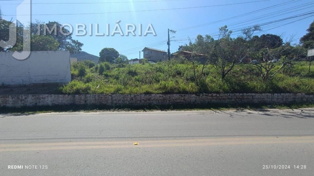 Terreno para venda no Sao Joao do Rio Vermelho em Florianopolis com 400m² por R$ 1.000.000,00
