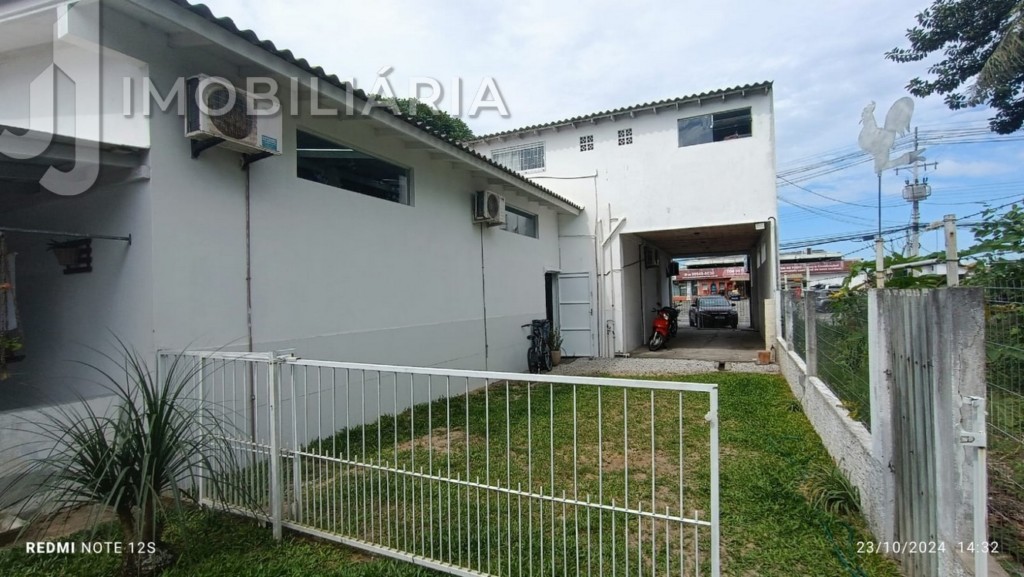 Prédio Comercial para venda no Ingleses do Rio Vermelho em Florianopolis com 400m² por R$ 3.090.000,00