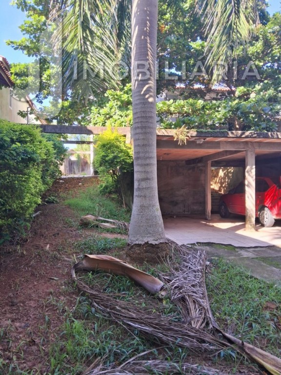 Casa Residencial para venda no Ingleses do Rio Vermelho em Florianopolis com 697,5m² por R$ 990.000,00