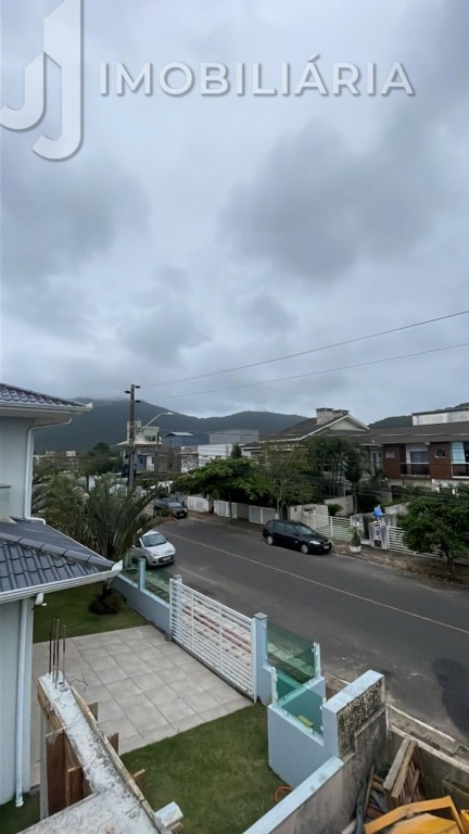 Casa Residencial para venda no Sao Joao do Rio Vermelho em Florianopolis com 240m² por R$ 1.100.000,00
