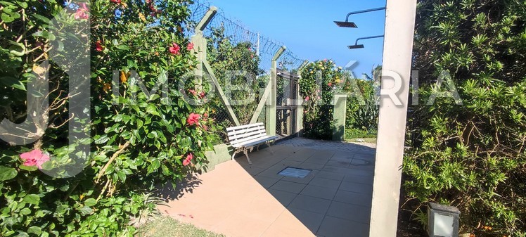 Apartamento para venda no Ingleses do Rio Vermelho em Florianopolis com 77m² por R$ 980.000,00