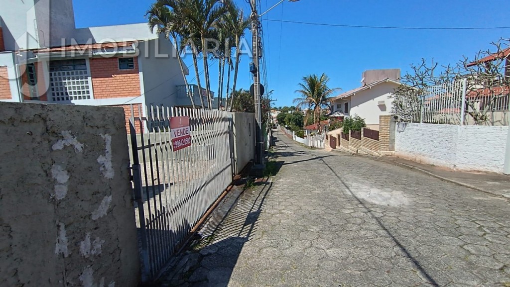 Terreno para venda no Ingleses do Rio Vermelho em Florianopolis com 450m² por R$ 1.278.000,00