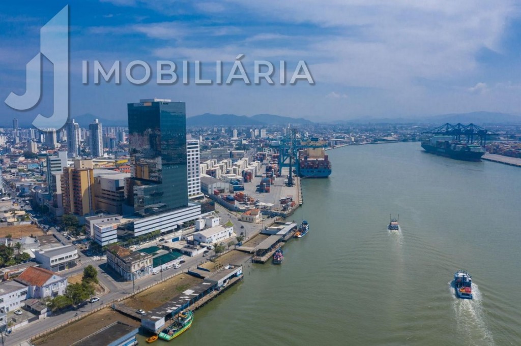 Cjto Comercial_sala para venda no Centro em Itajai com 107,02m² por R$ 2.000.000,00 Cjto Comercial_sala para venda no Centro em Itajai com 107,02m² por R$ 2.000.000,00