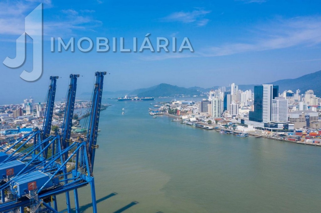 Cjto Comercial_sala para venda no Centro em Itajai com 107,02m² por R$ 2.000.000,00 Cjto Comercial_sala para venda no Centro em Itajai com 107,02m² por R$ 2.000.000,00