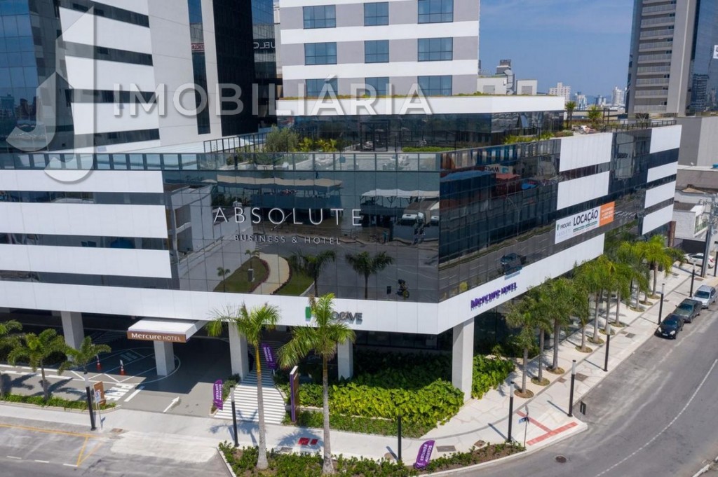 Cjto Comercial_sala para venda no Centro em Itajai com 107,02m² por R$ 2.000.000,00 Cjto Comercial_sala para venda no Centro em Itajai com 107,02m² por R$ 2.000.000,00