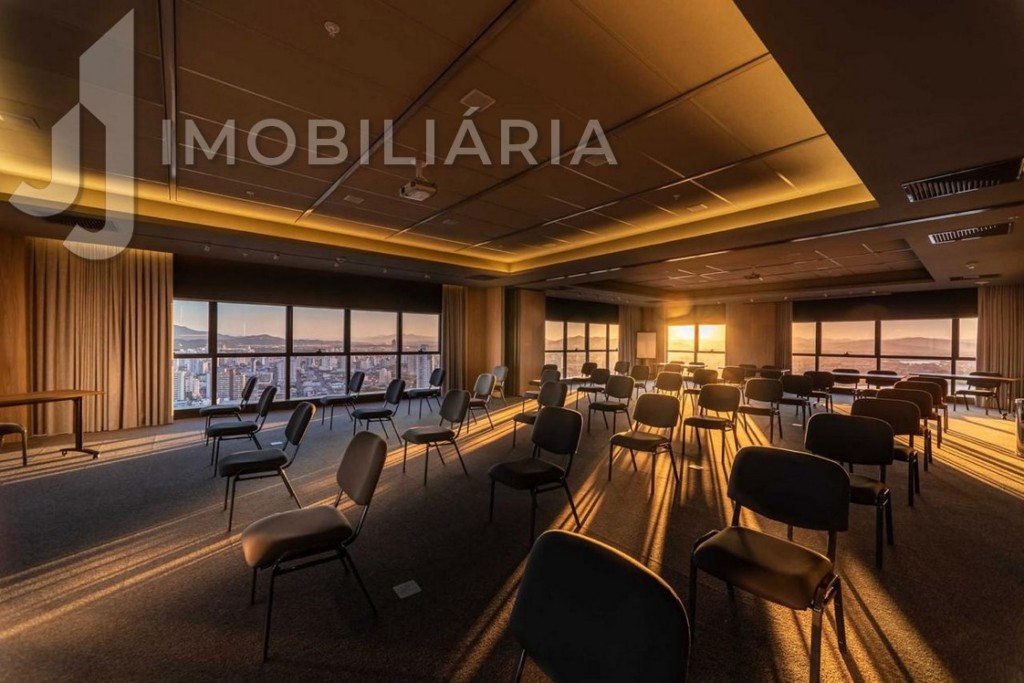 Cjto Comercial_sala para venda no Centro em Itajai com 107,02m² por R$ 2.000.000,00 Cjto Comercial_sala para venda no Centro em Itajai com 107,02m² por R$ 2.000.000,00