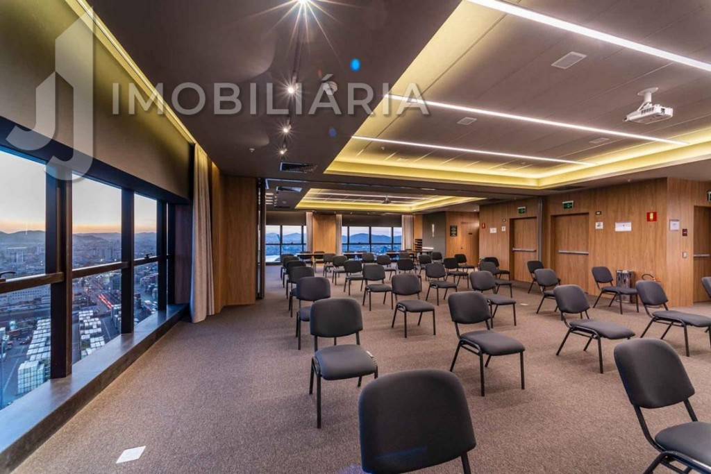 Cjto Comercial_sala para venda no Centro em Itajai com 107,02m² por R$ 2.000.000,00 Cjto Comercial_sala para venda no Centro em Itajai com 107,02m² por R$ 2.000.000,00