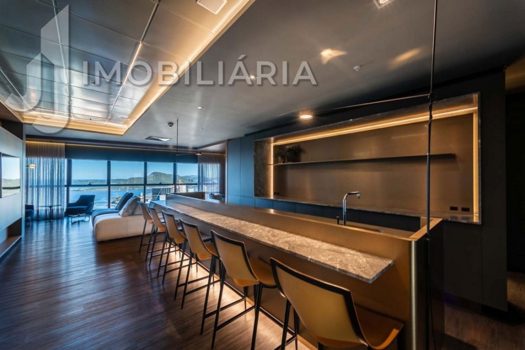 Cjto Comercial_sala para venda no Centro em Itajai com 107,02m² por R$ 2.000.000,00 Cjto Comercial_sala para venda no Centro em Itajai com 107,02m² por R$ 2.000.000,00