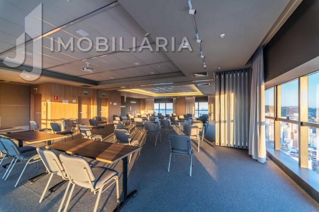 Cjto Comercial_sala para venda no Centro em Itajai com 107,02m² por R$ 2.000.000,00 Cjto Comercial_sala para venda no Centro em Itajai com 107,02m² por R$ 2.000.000,00
