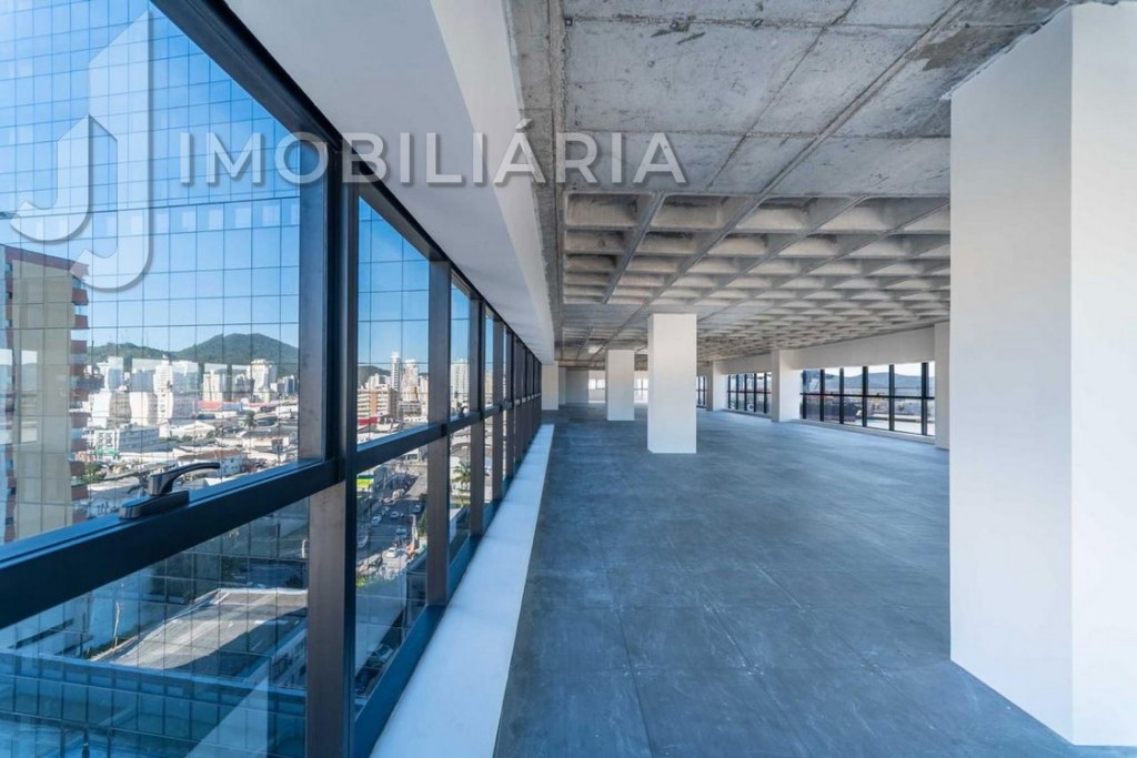 Cjto Comercial_sala para venda no Centro em Itajai com 107,02m² por R$ 2.000.000,00 Cjto Comercial_sala para venda no Centro em Itajai com 107,02m² por R$ 2.000.000,00