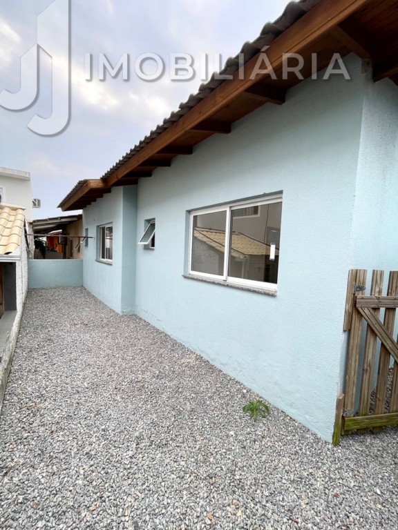 Casa Residencial para venda no Ingleses do Rio Vermelho em Florianopolis com 75m² por R$ 330.000,00
