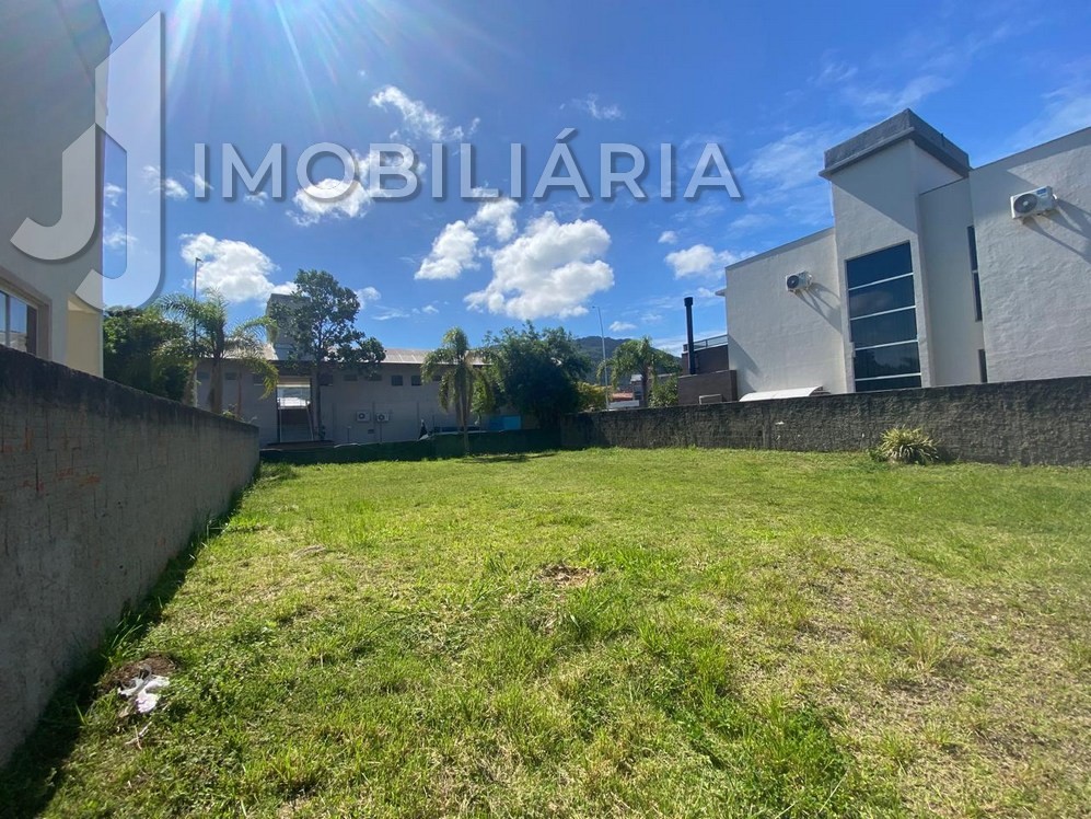 Terreno para venda no Sao Joao do Rio Vermelho em Florianopolis com 375m² por R$ 440.000,00