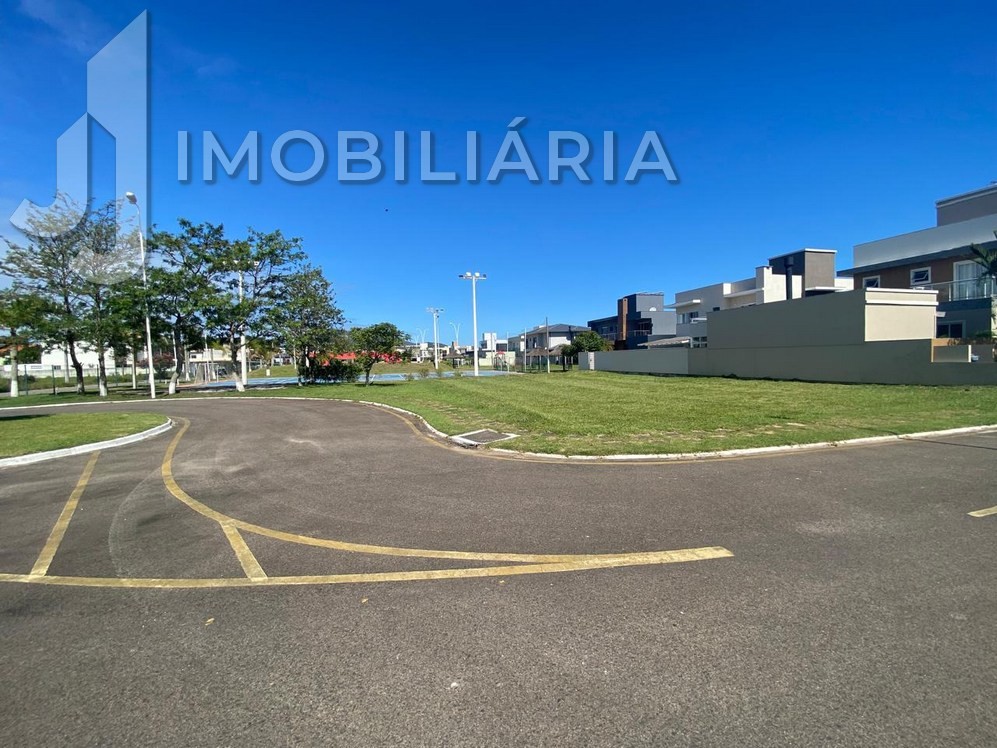 Terreno para venda no Sao Joao do Rio Vermelho em Florianopolis com 375m² por R$ 440.000,00