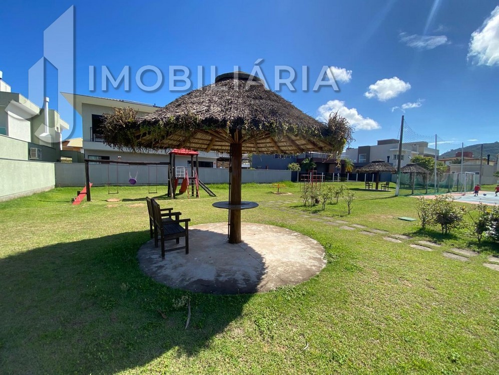 Terreno para venda no Sao Joao do Rio Vermelho em Florianopolis com 375m² por R$ 440.000,00