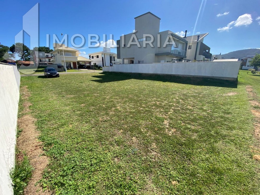Terreno para venda no Sao Joao do Rio Vermelho em Florianopolis com 408m² por R$ 430.000,00