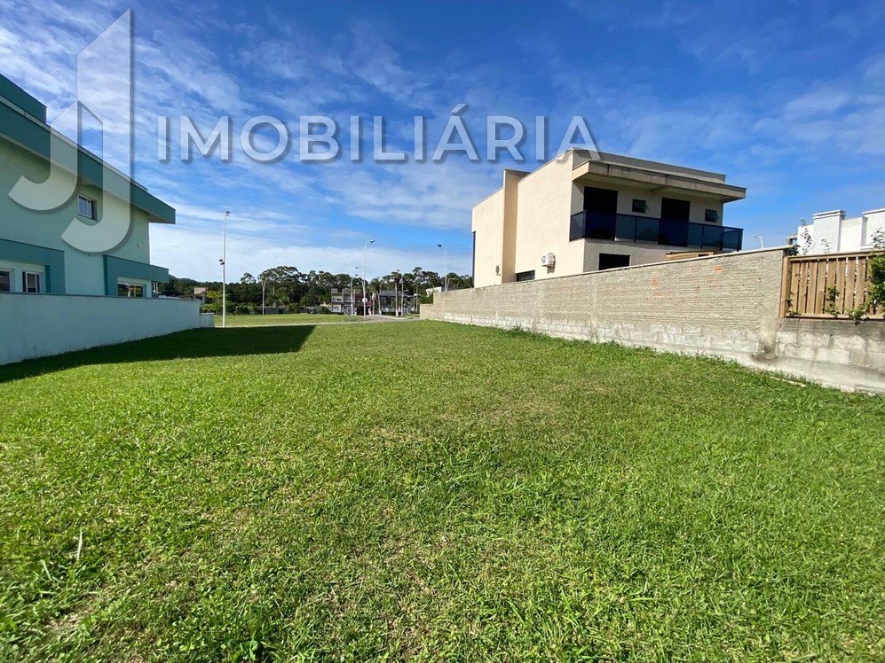 Terreno para venda no Sao Joao do Rio Vermelho em Florianopolis com 375m² por R$ 420.000,00