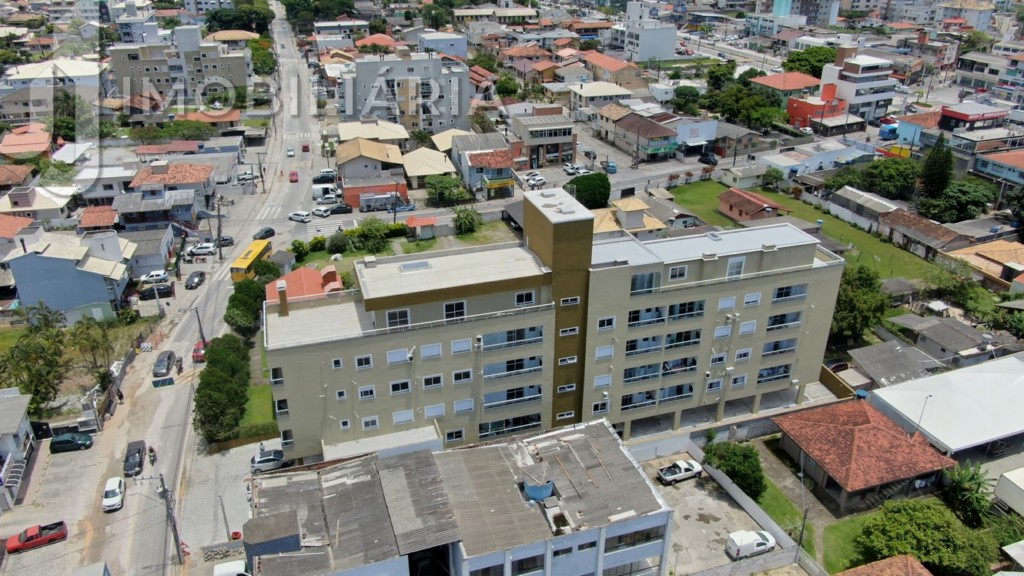 Cobertura para venda no Ingleses do Rio Vermelho em Florianopolis com 212m² por R$ 950.000,00