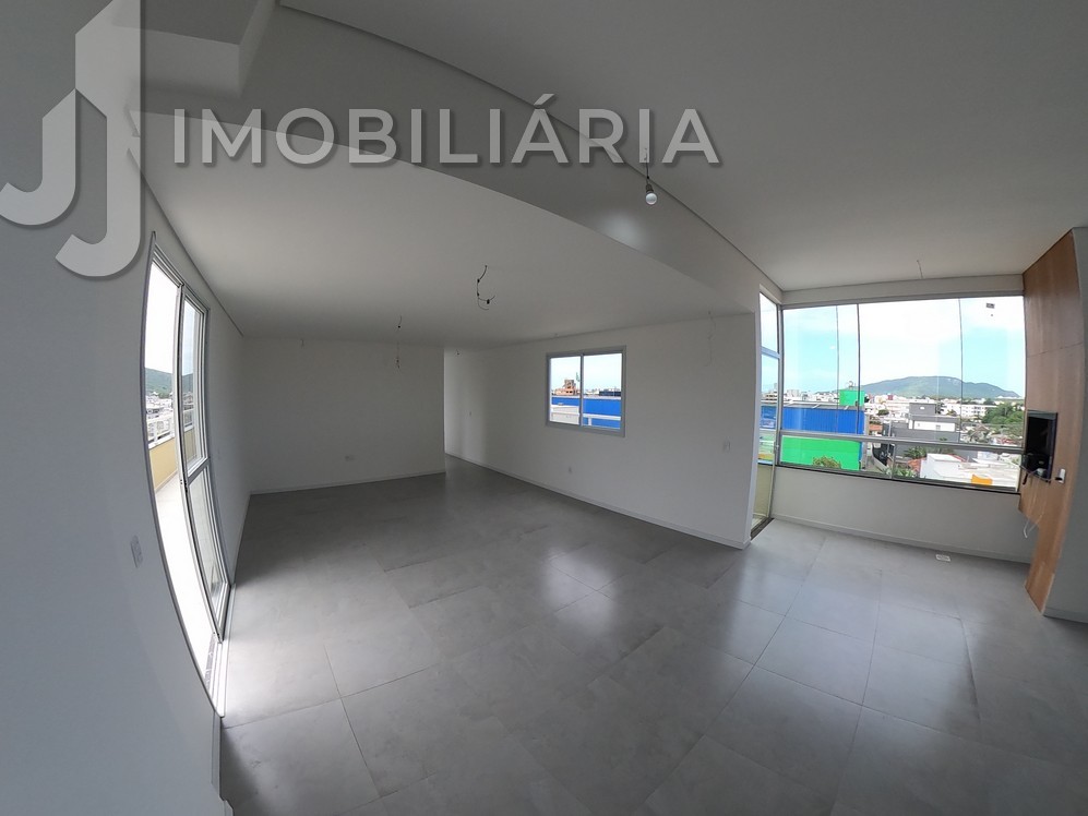 Cobertura para venda no Ingleses do Rio Vermelho em Florianopolis com 212m² por R$ 950.000,00