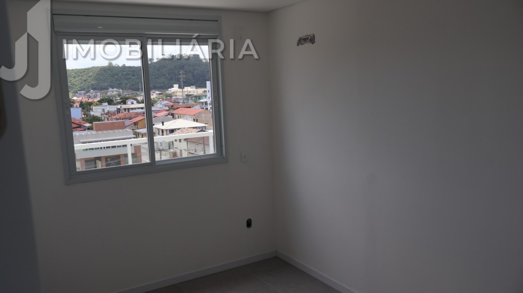 Cobertura para venda no Ingleses do Rio Vermelho em Florianopolis com 212m² por R$ 950.000,00