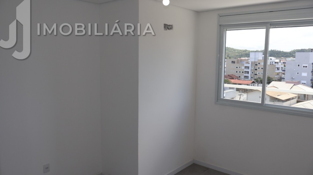 Cobertura para venda no Ingleses do Rio Vermelho em Florianopolis com 212m² por R$ 950.000,00